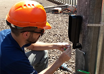 Instalação de sensor de barreira
